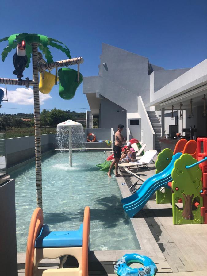 Aparthotel Golden Coast Boutique - Luxury Living